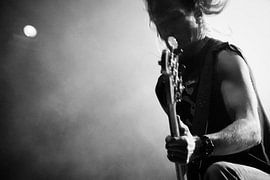 Riff by Simon Claassen