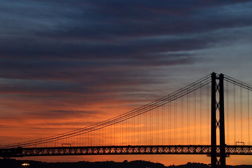 Lisbon by Hello Pompoyo