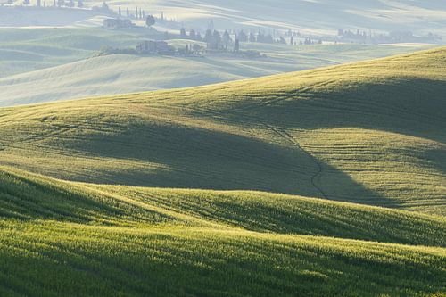 Zonsopgang in de Val d`Orica in Toscane