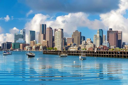 Skyline met zeilboten, Boston, Verenigde Staten