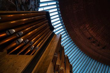Orgel einer Kirche in Helsinki - Finnland von Roy Poots