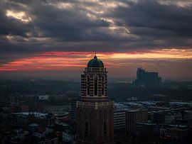 Skyline von Zwolle mit den IJsseltroen im Hintergrund von Thomas Bartelds