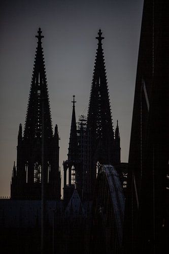 silhouette van de dom in keulen