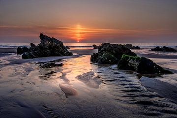 Sunset in Zambujeira do Mar van Frans Nijland