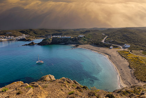 Cala Tirant, das verborgene Juwel Menorcas