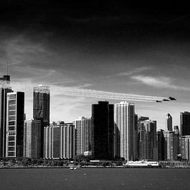 Chicago skyline with the Blue Angels von Angelique Faber