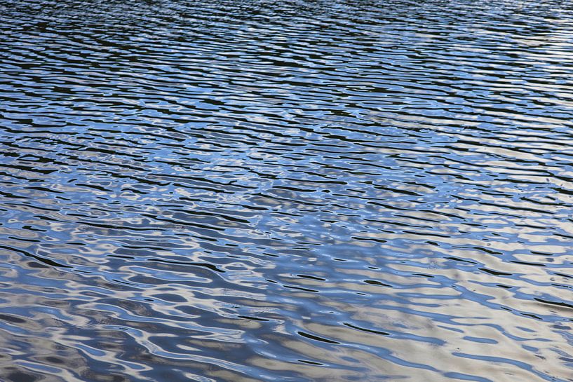 Water by Thomas Jäger