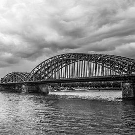 Cologne cathedral by Theo Groote