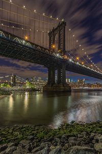 New Yorker Skyline - Manhattan Bridge und Brooklyn Bridge 2016 (1) von Tux Photography