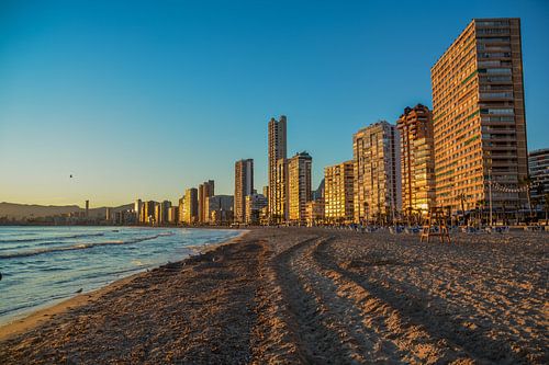 Zonsondergang in het bekende Benidorm