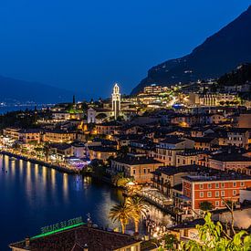 Limone sul Garda during the blue hour by Jeroen de Jongh Photography