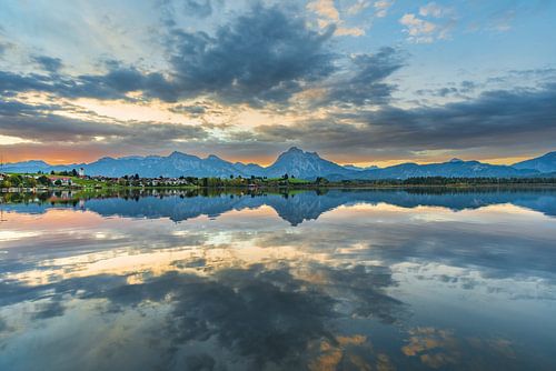 Le lac de Hopfensee un matin d'octobre
