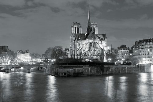Notre Dame bei Nacht, Paris