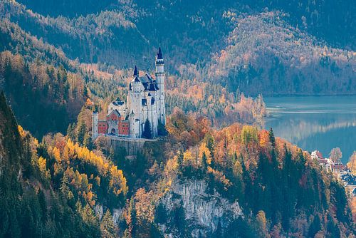 Neuschwanstein Castle in autumn, Bavaria, Germany by Henk Meijer Photography