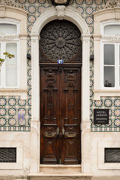 Hotel Jardim in Coimbra - 1955 van Paula Romein