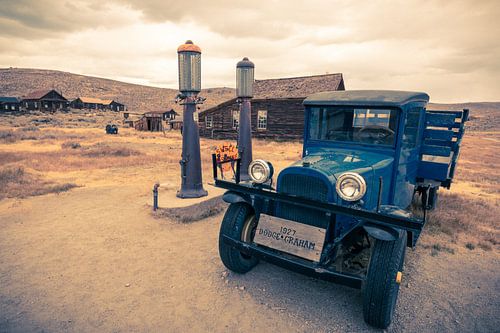 Old shell gas station in ghost town Bodie