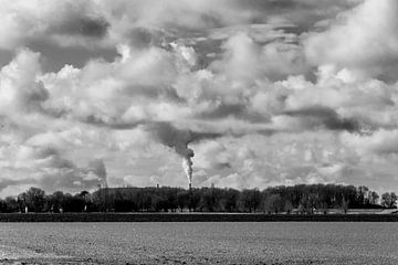 Werkendam onder de wolken von Henk Hartzheim
