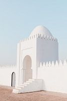 White building in 'The red city
