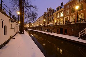 Nieuwegracht in Utrecht zwischen Paulusbrug und Pausdambrug von Donker Utrecht