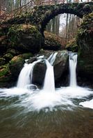 Tri-falls