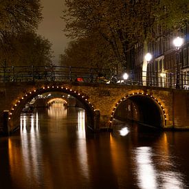 Zeven bruggen over de Reguliersgracht van Barbara Brolsma