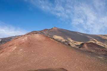 vulkaan Etna op Sicilie van Eric van Nieuwland