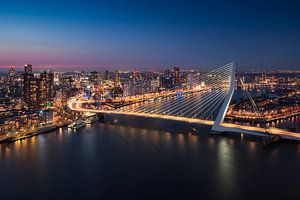 Ligne d'horizon de Rotterdam - Pont Erasmus sur Vincent Fennis