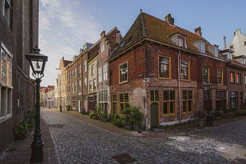 Nieuwstraat - Beschuitsteeg Leiden by Dirk van Egmond