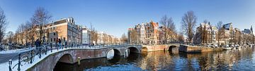 Panorama du canal d'Amsterdam sur Dennis van de Water