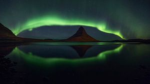 Nordlicht-Panorama am Kirkjufell 2 von Sven Broeckx