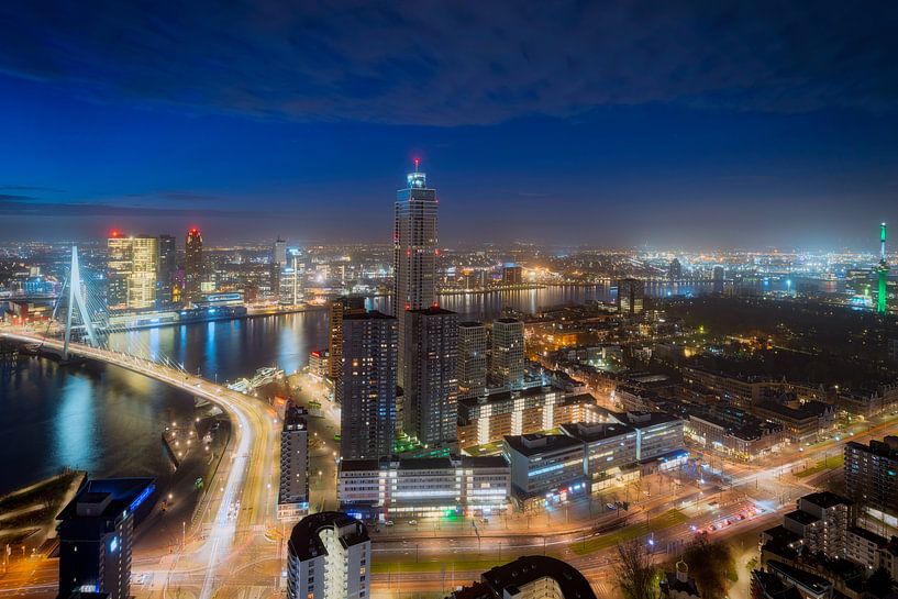 Beautiful view of Rotterdam skyline photo by Roy Poots