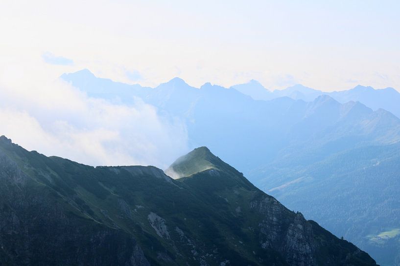 le silence du matin dans les hauteurs par Fiene Sars