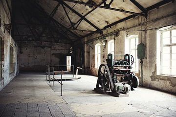 Wunderschöne Papierfabrik von Olliventure