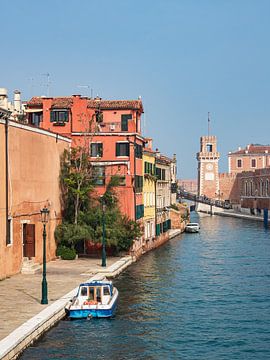 Historical buildings in the old town of Venice