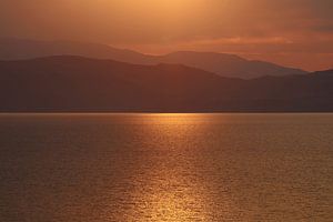 Goldene Stunde über den Ohrid-See in Mazedonien