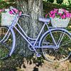 Violettes Fahrrad mit Blumen von Gunter Kirsch