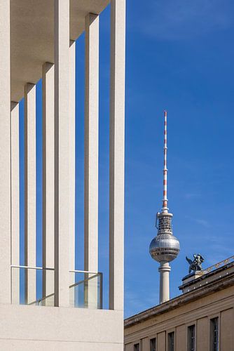 BERLIN Television Tower & Museum Island by Melanie Viola