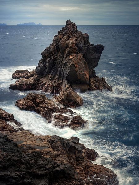Madeira coast by Thomas Weber BGL