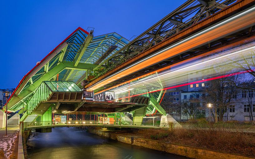 Suspension railway, Wuppertal, Bergisches Land, Germany by Alexander Ludwig