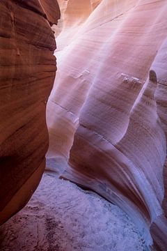 Kloof in de Waterhole Canyon USA von De wereld door de ogen van Hictures