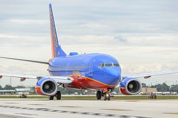 Taxiënde Southwest Airlines Boeing 737-700.