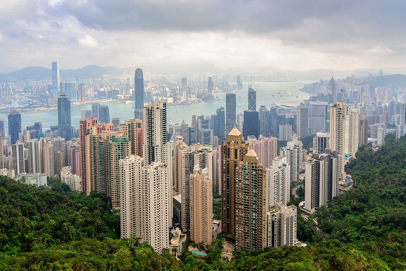 Hong Kong view from Victoria Peak by Lorena Cirstea