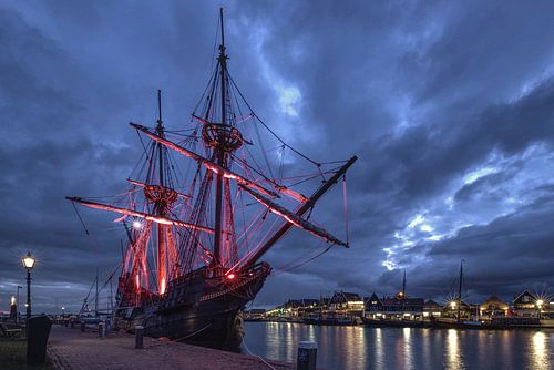 Quot;Half Maen" Illuminate the port of Volendam (2) by Jack Tol