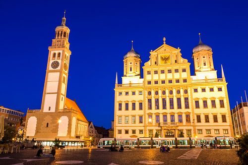 Stadhuisplein in Augsburg 's avonds
