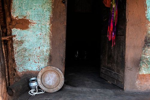Muur in mint en bruine tinten