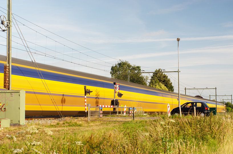 Un train en mouvement par Marcel Rommens