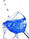 Wijnglas blauw van Eddy Verveer thumbnail