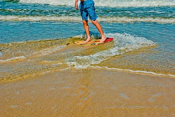 Über den Strand rutschen von Norbert Sülzner