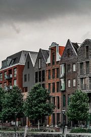 Der Neubau am Kanal in der Innenstadt von Zwolle von Koen Lipman