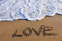 Love in den Sand geschrieben